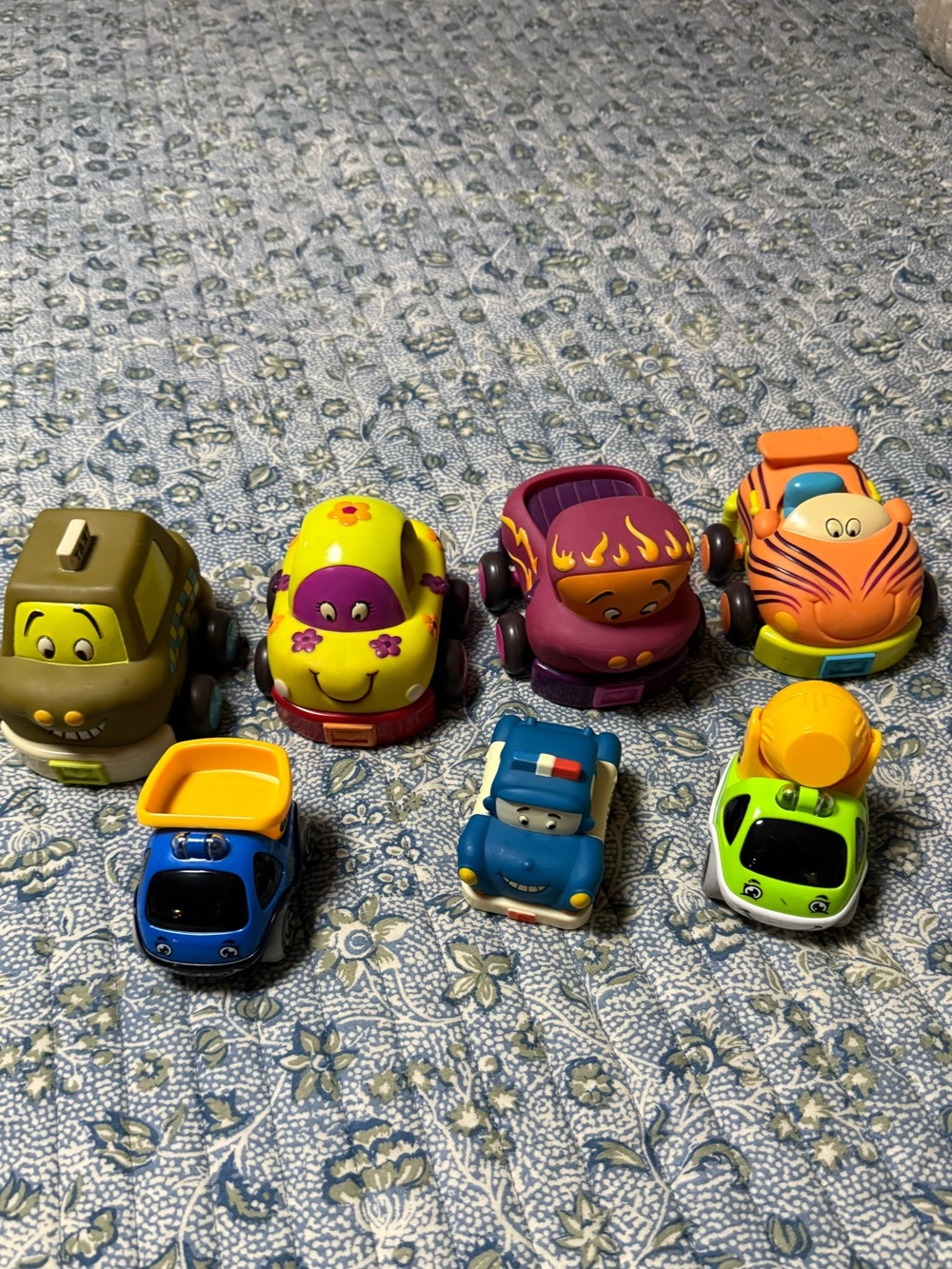 Weeee‎ is! Toy Car Set - Assorted Color Push Vehicles